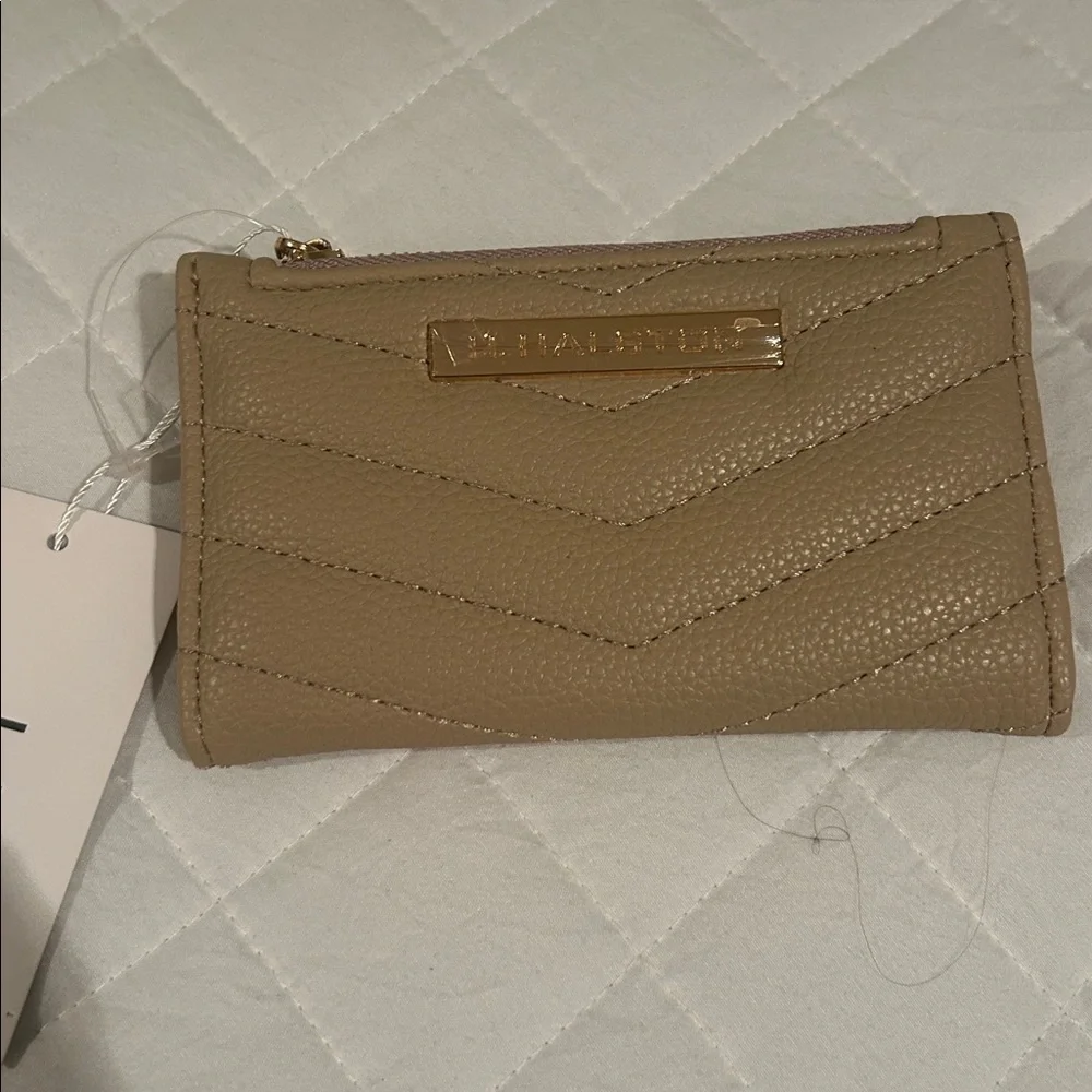 NWT H BY Halston Quilted Faux Leather Tan Wallet 6